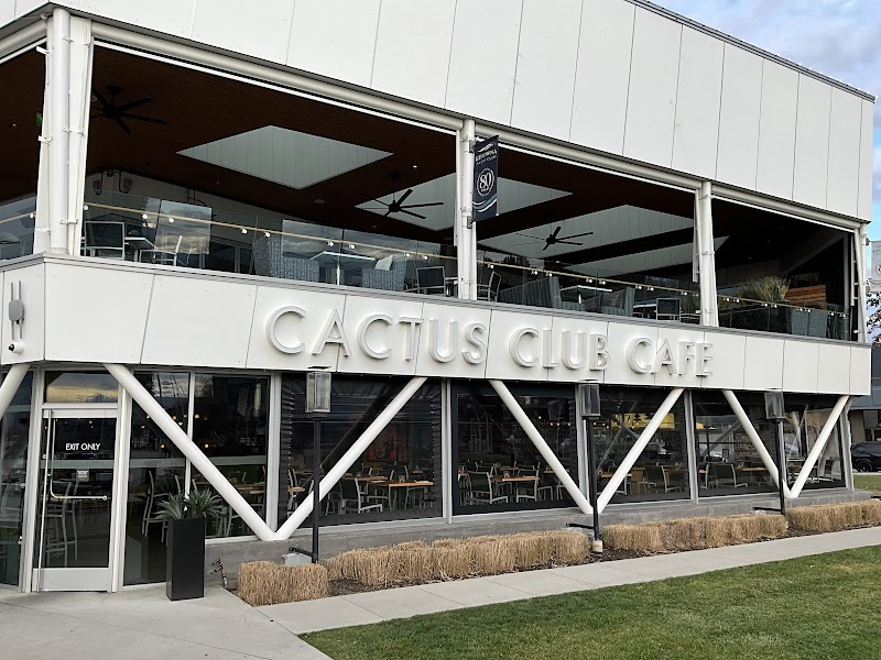 Cactus Club Kelowna Yacht Club photo 3