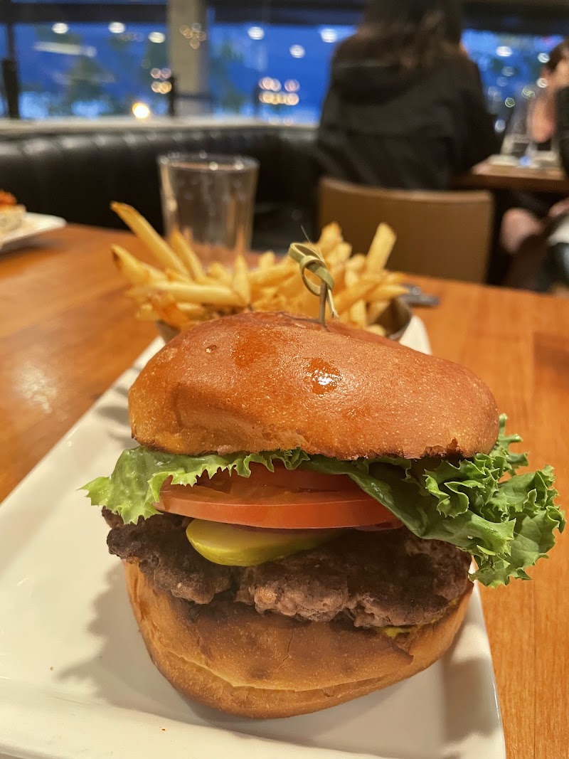 Earls Kitchen + Bar photo 9