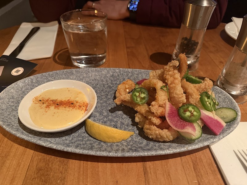 Earls Kitchen + Bar photo 10