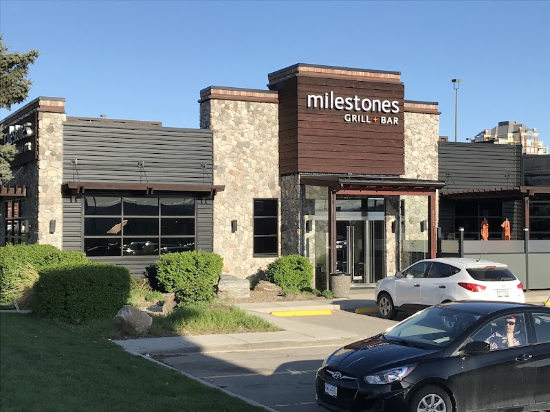 Milestones Grill + Bar