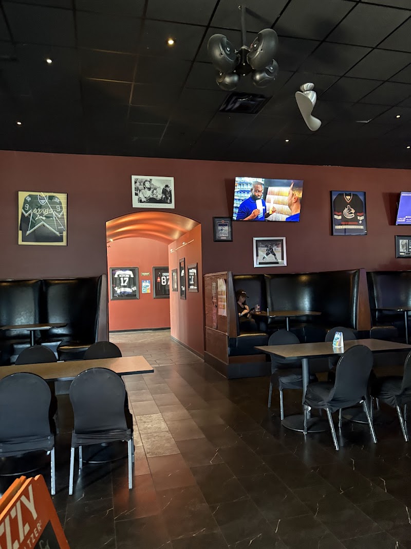 Rusty’s Sports Lounge photo 4