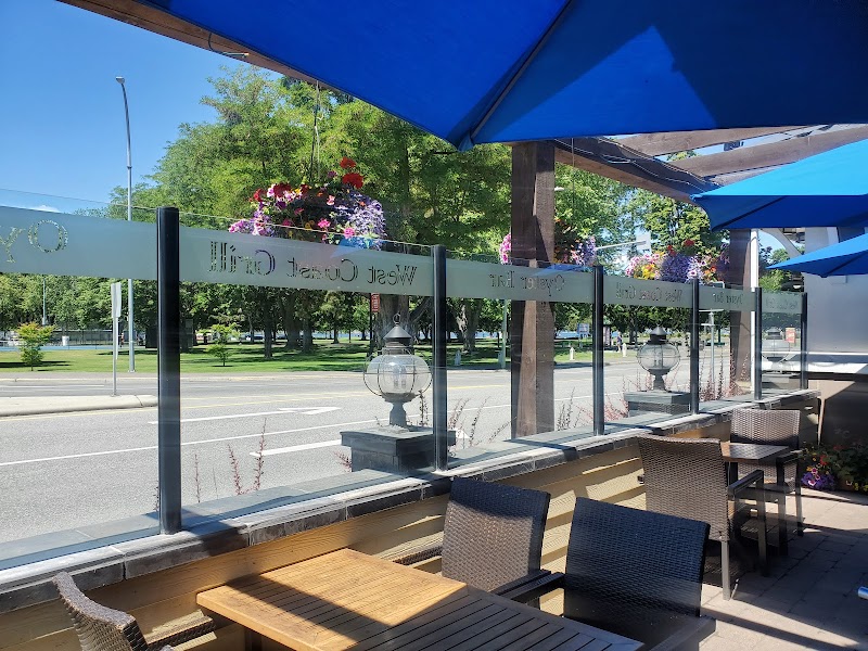 West Coast Grill & Oyster Bar