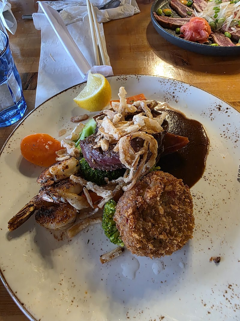West Coast Grill & Oyster Bar photo 5