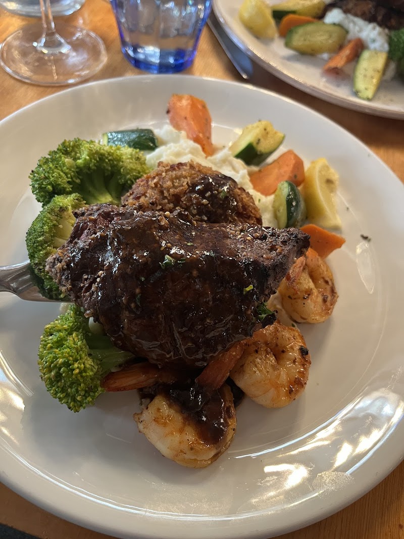 West Coast Grill & Oyster Bar photo 10
