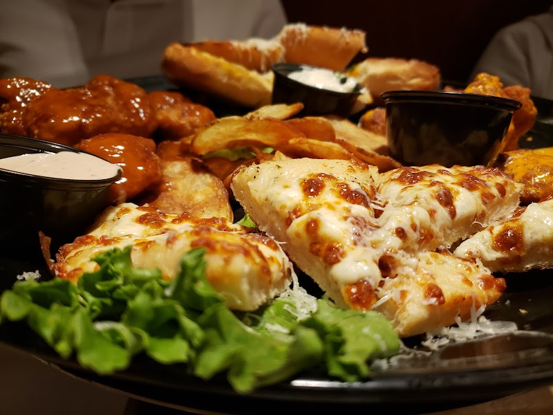 Boston Pizza - Blairmore photo 10