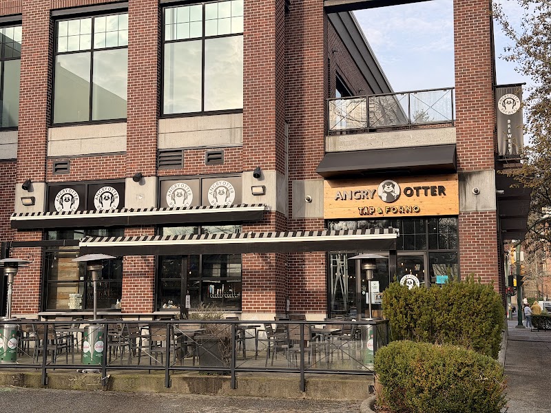 Angry Otter Tap & Forno photo 10