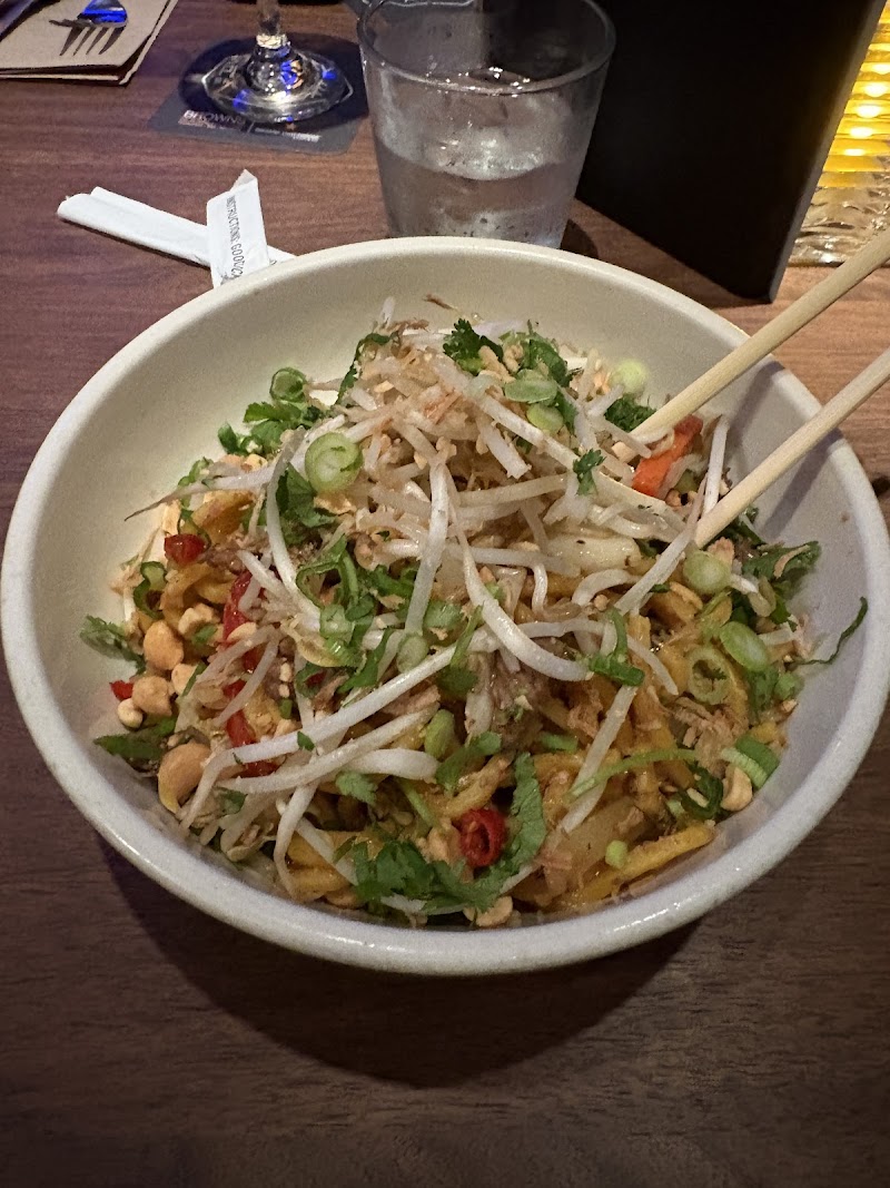 Browns Socialhouse – Lower Lonsdale photo 10