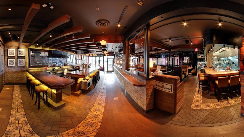 Browns Socialhouse – Upper Lonsdale