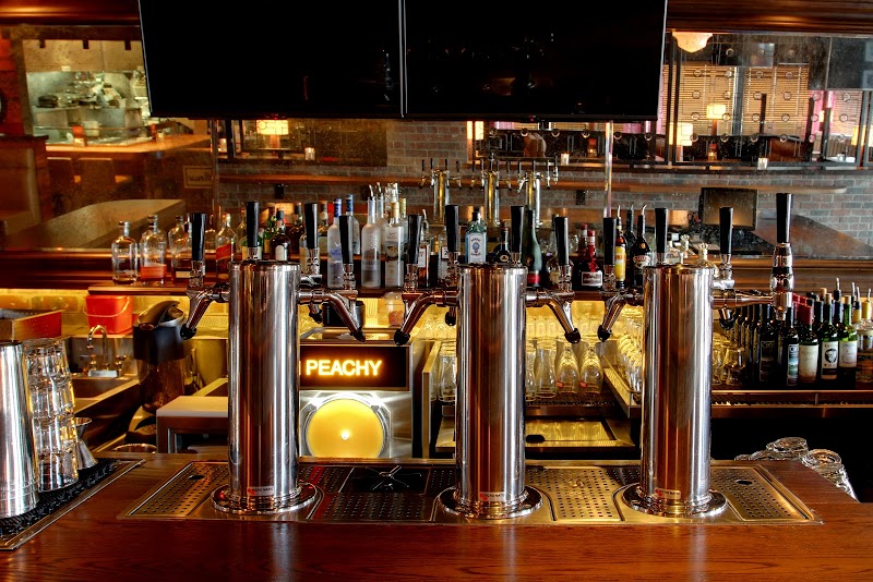 Browns Socialhouse – Upper Lonsdale photo 2