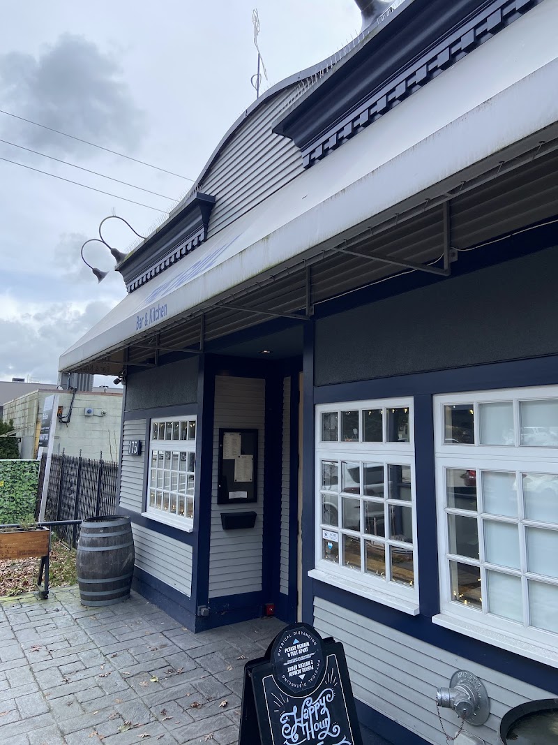 The Gull Bar & Kitchen photo 10
