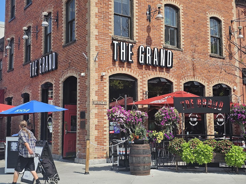 The Grand Pizzeria photo 6
