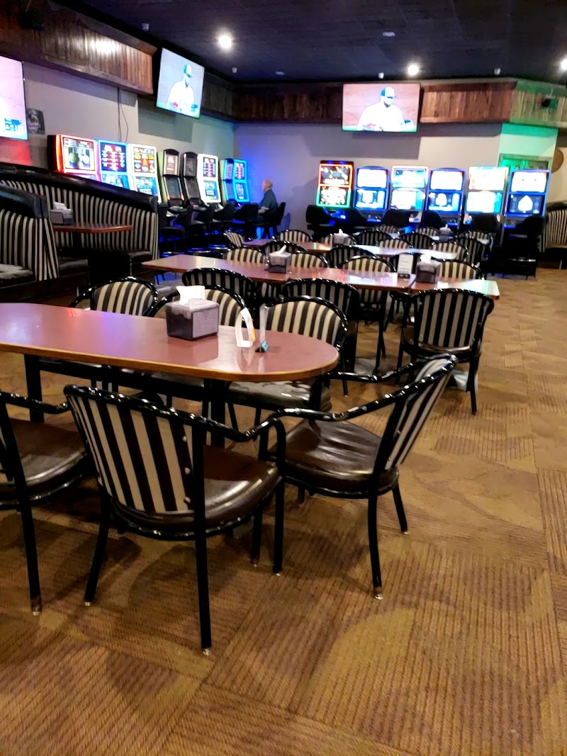 Specklebellys Pub & Eatery photo 9