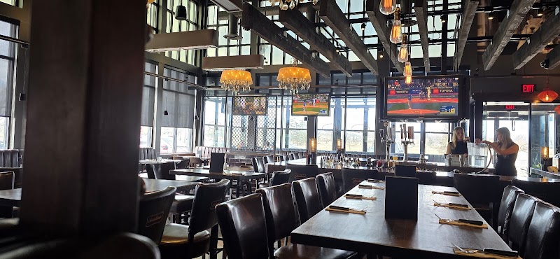Browns Social House - Eastgate photo 5