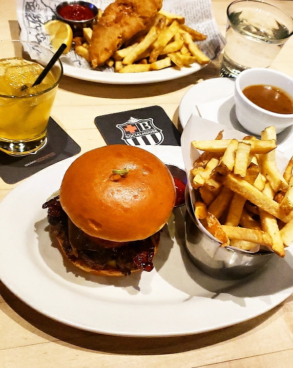 Browns Social House - Rochdale photo 7
