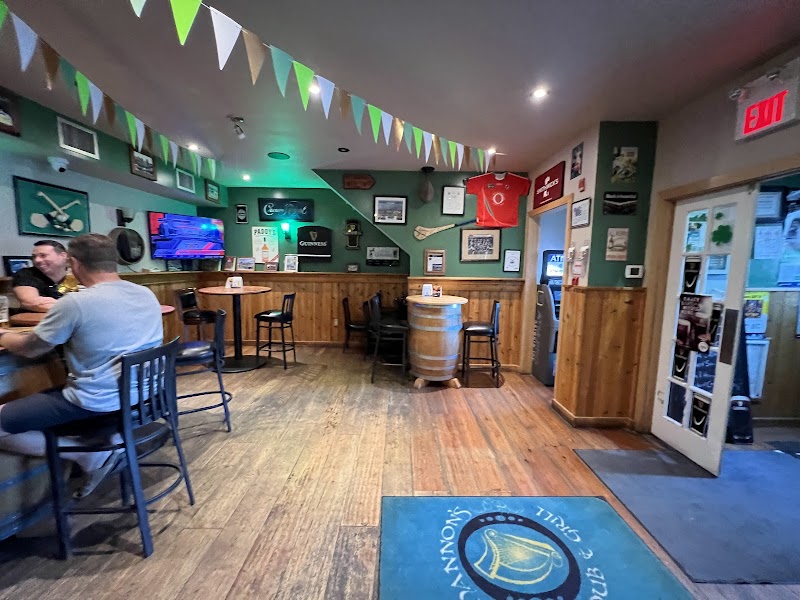 Shannon's Pub photo 3