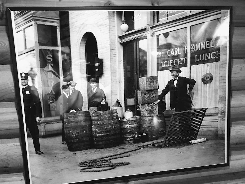 Tommy's Speakeasy