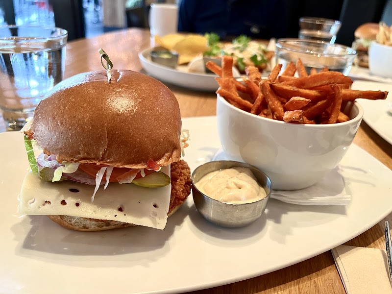 Cactus Club photo 6