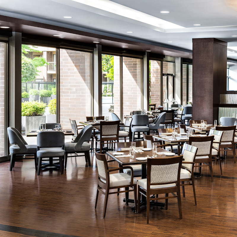 Harold’s Kitchen & Bar photo 5