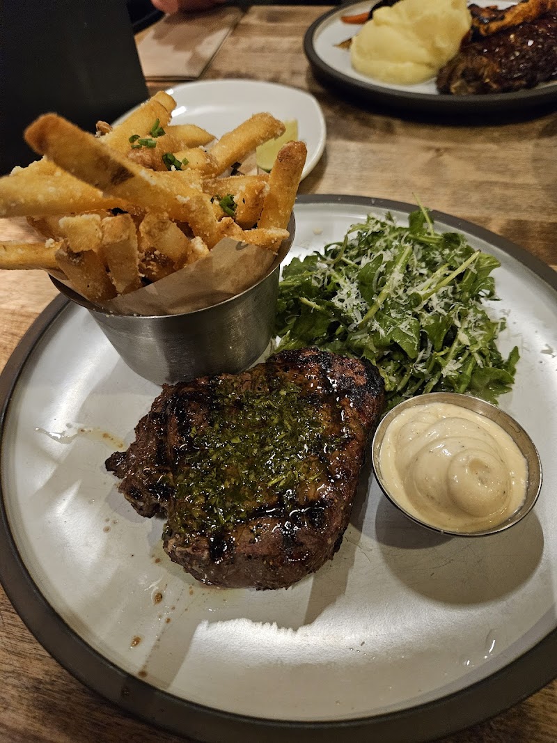 Moxies photo 9