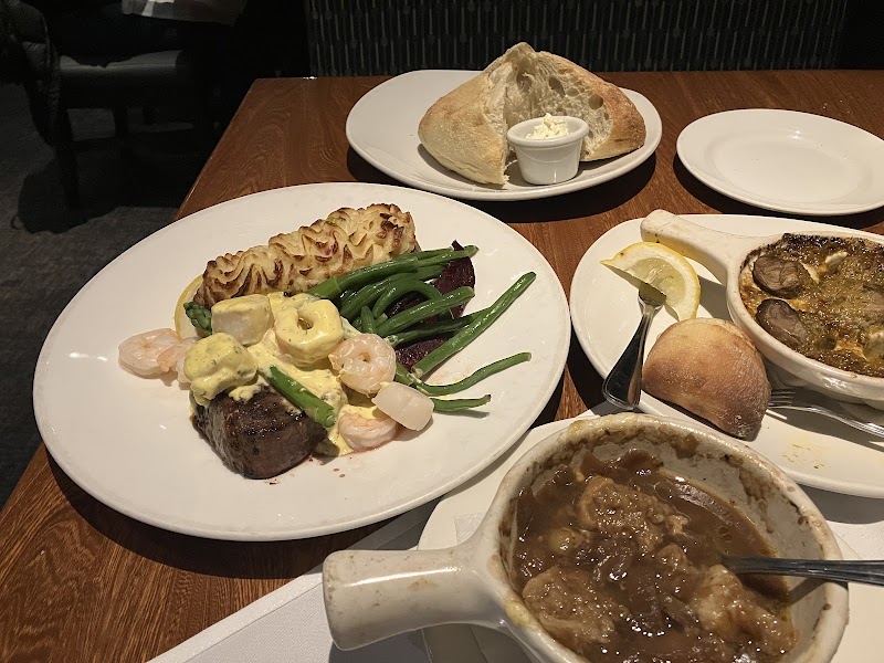 Keg Steakhouse Quadra photo 8