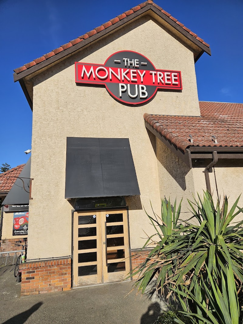 Monkey Tree Pub photo 6