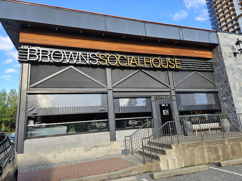Browns Socialhouse