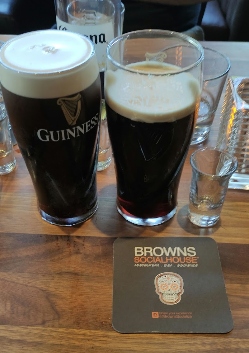 Browns Socialhouse photo 9