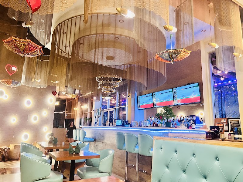 Curry Lounge photo 3