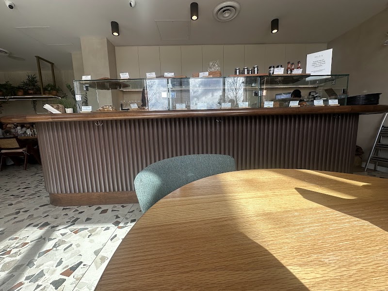 Ruex Cafe and Bar photo 5
