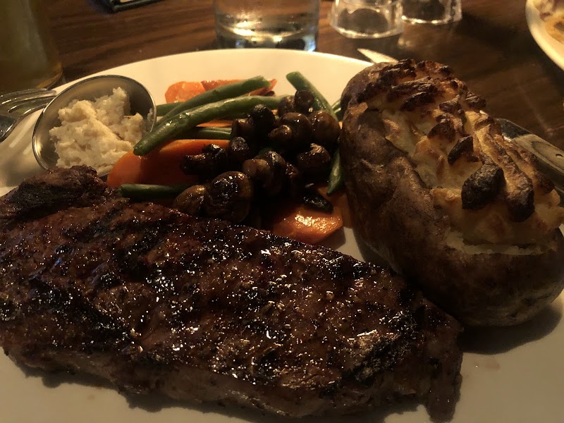 The Keg – Morgan Creek photo 8
