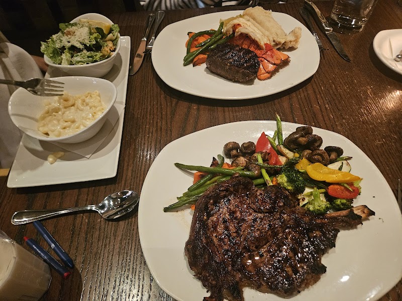 The Keg – Scott Rd photo 3