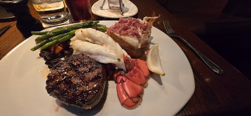 The Keg – Scott Rd photo 5
