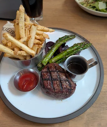 Moxies Downtown photo 6
