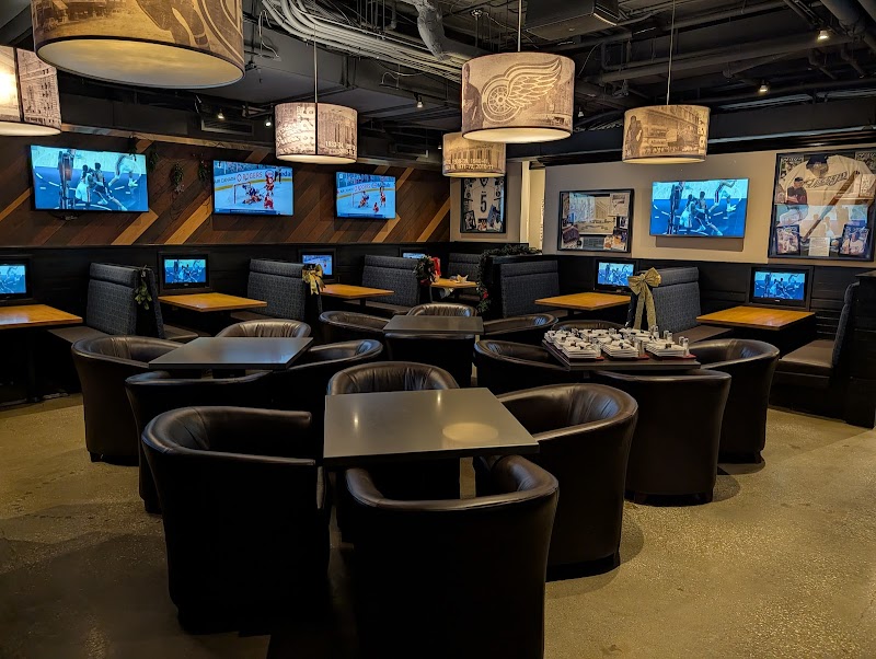 Shoeless Joe’s Sports Grill photo 3
