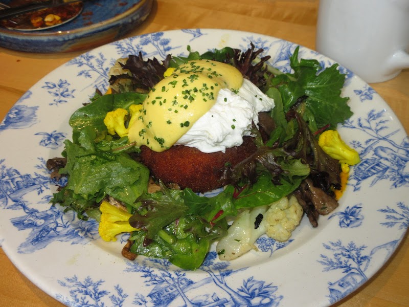 Catch 122 Cafe Bistro photo 2
