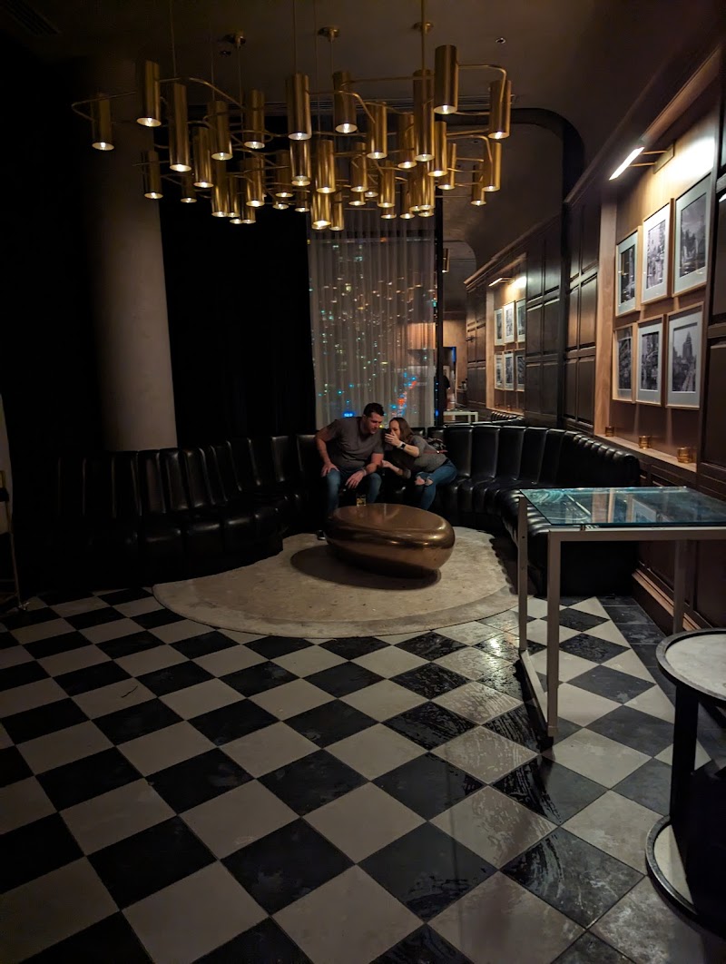 D/6 Bar & Lounge photo 6