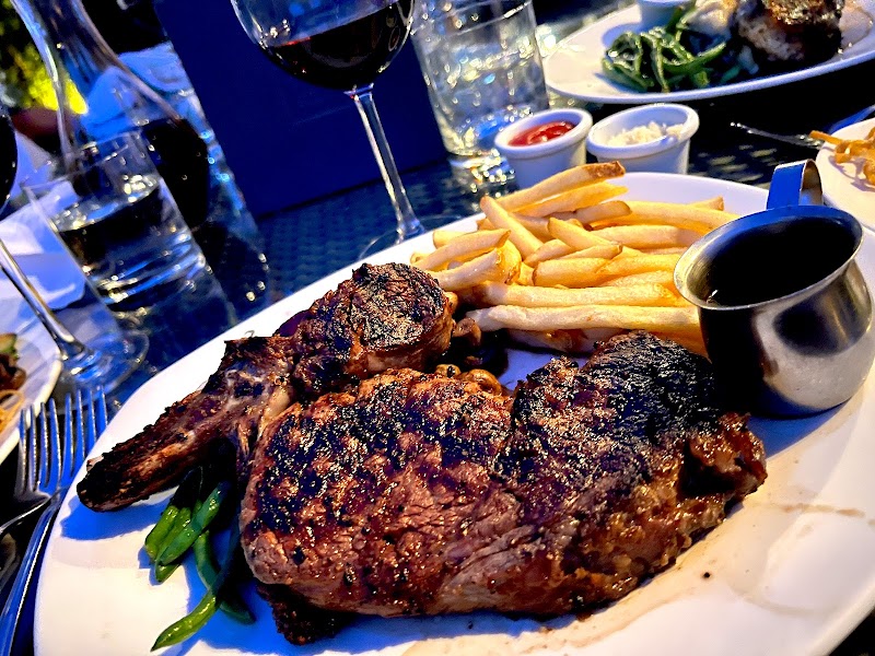 Keg Steakhouse Yaletown photo 8