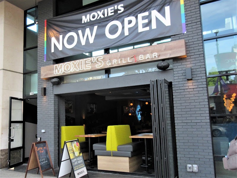 Moxies Davie photo 4