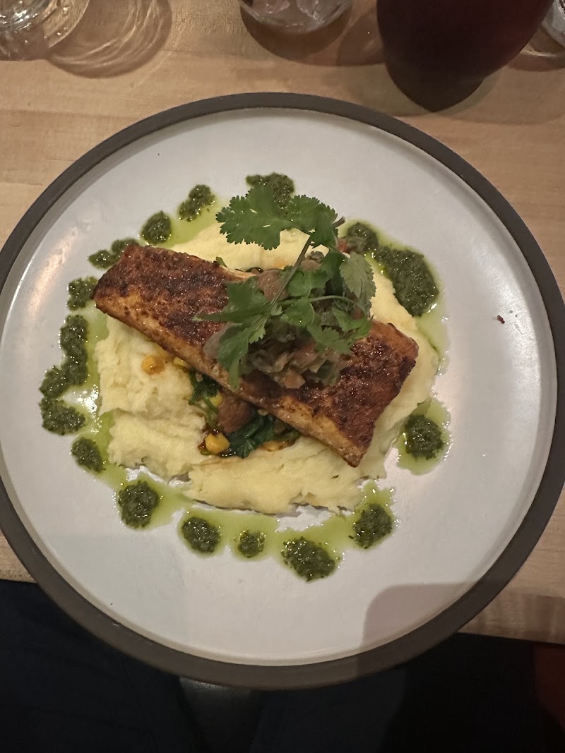 Moxies Davie photo 6