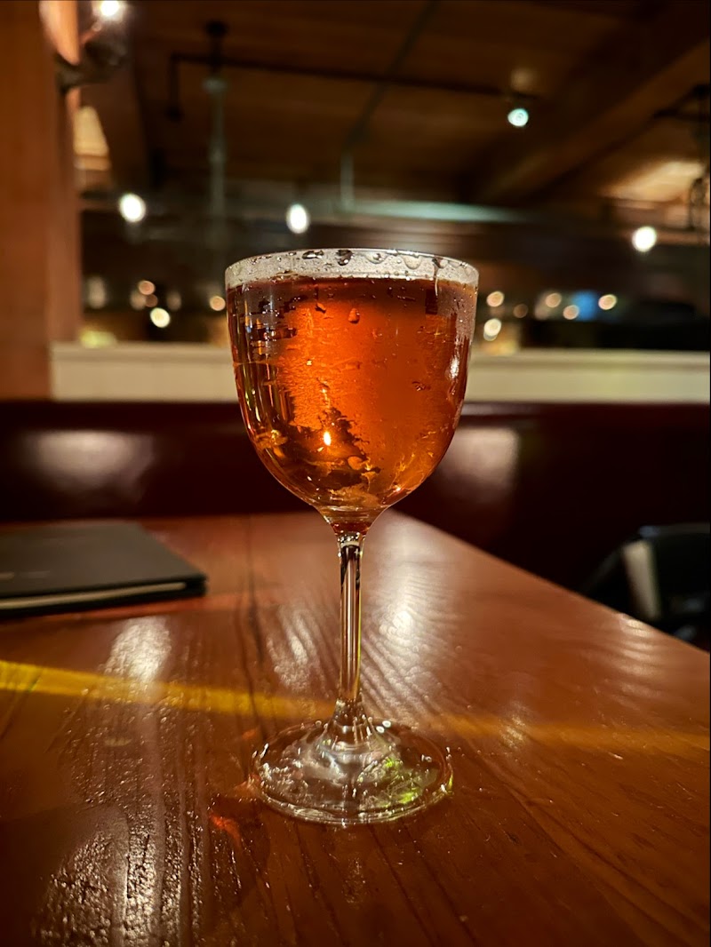 Pourhouse photo 9