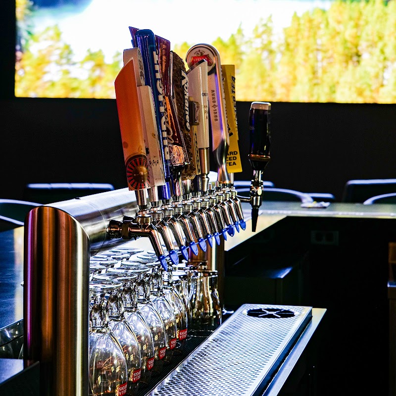 Sevens Sports Bar photo 7