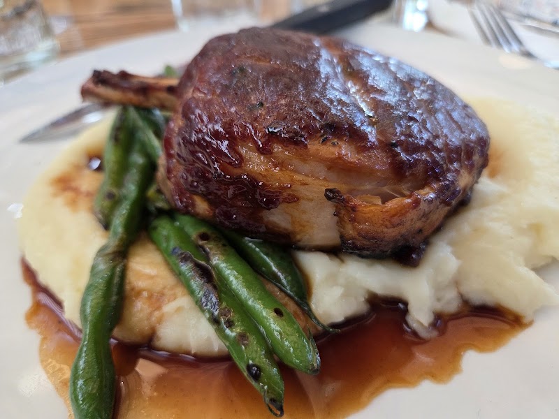 10 Acres Bistro photo 7