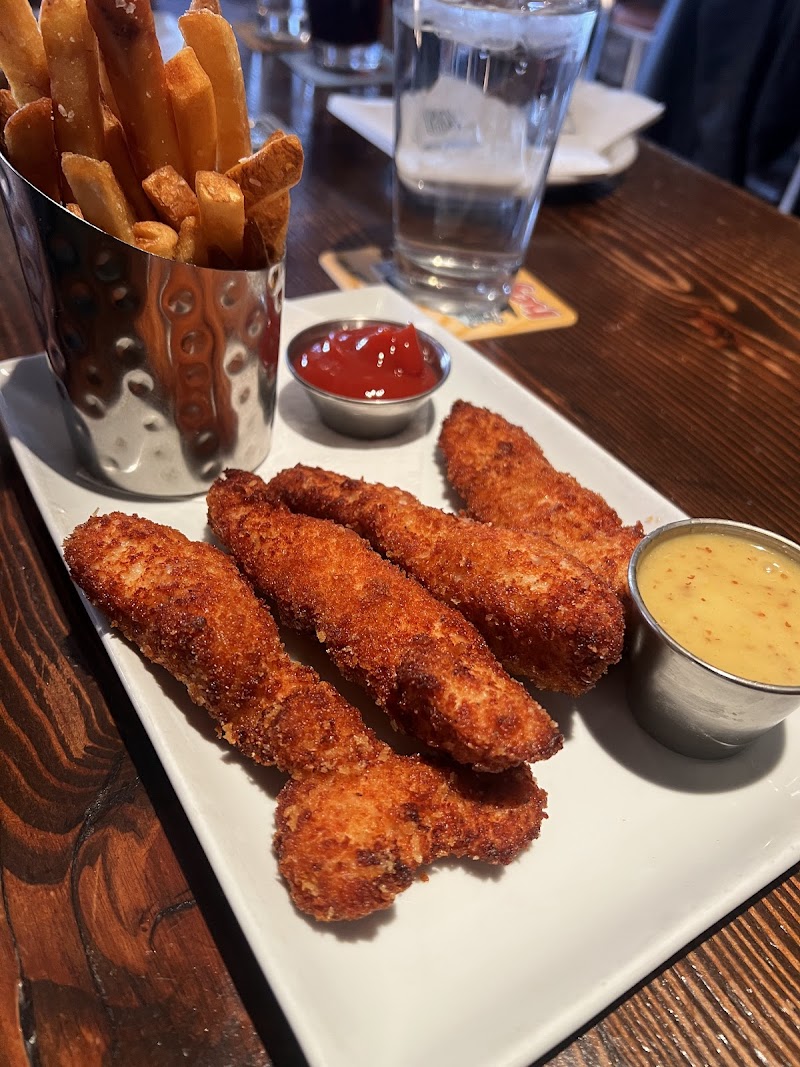 5th St. Bar & Grill photo 6