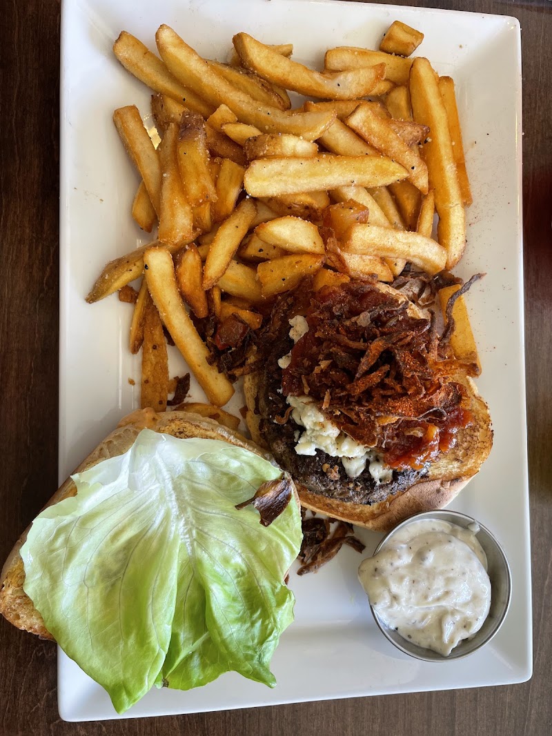 Bin 4 Burger Lounge Downtown photo 3