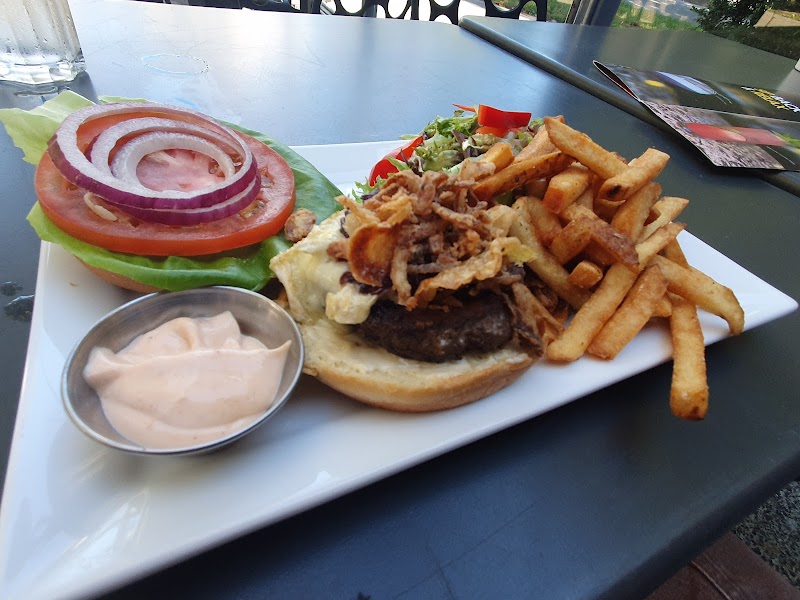 Bin 4 Burger Lounge Downtown photo 8