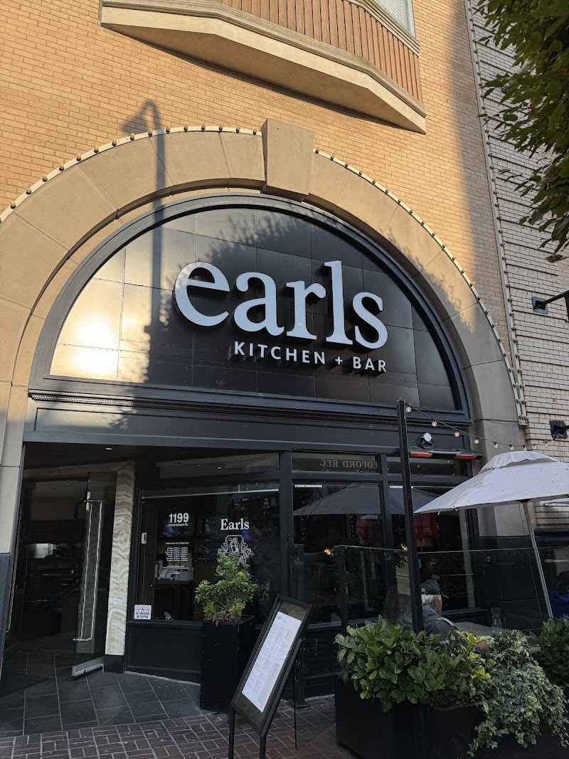 Earls photo 4