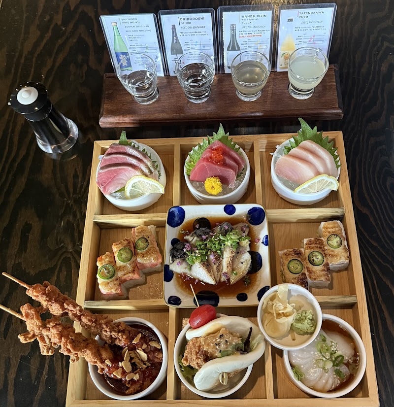ENe Raw Food and Sake Bar photo 4