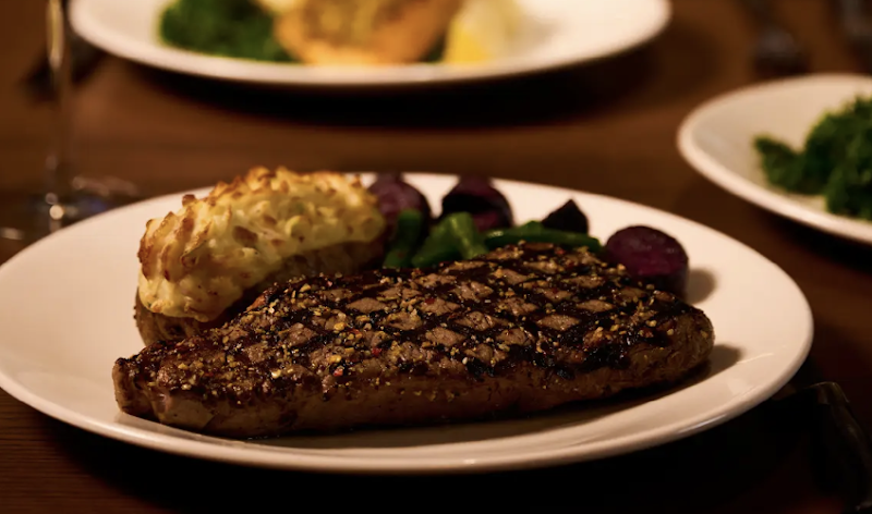 Keg Steakhouse Fort st. photo 4