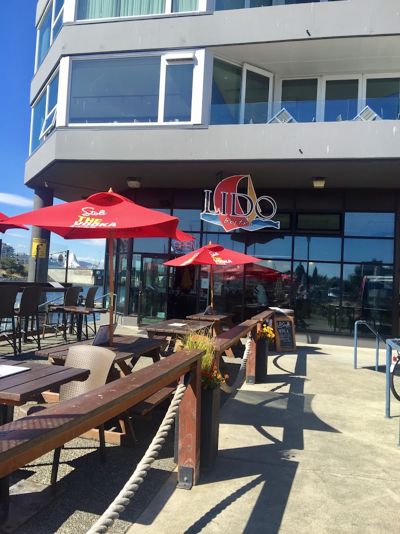 Lido Waterfront Bar & Bistro photo 9