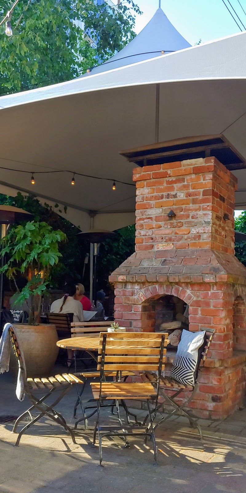 Moxie’s Classic Grill